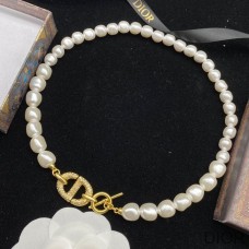 Dior 30 Montaigne Choker Metal, White Resin Pearls And White Crystals Gold - Christian Dior Outlet