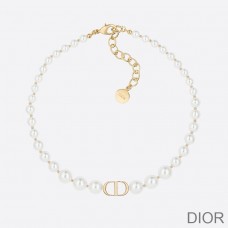 Dior 30 Montaigne Choker Metal and White Resin Pearls Gold - Christian Dior Outlet